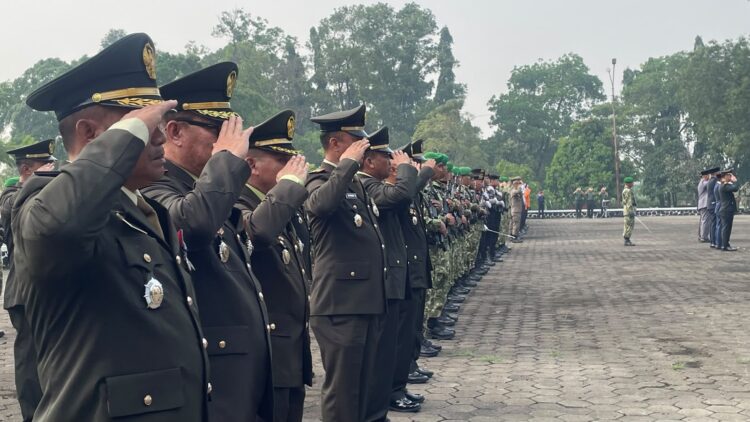 Jelang HUT ke-81 TNI, Forkopimda Kabupaten Bogor Upacara dan Ziarah di TMP Pondok Rajeg