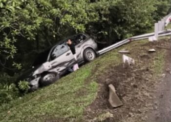 Diduga Mengantuk, Pajero Sport Terguling di Tol Jagorawi KM 29.600