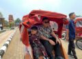 Ketua DPRD Kabupaten Bogor Jajal Tumpangi Becak Listrik Pemberian Presiden Prabowo