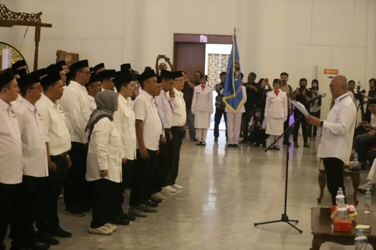 Pelantikan PWI Jabar 2026-2031, Gubernur Dedi Mulyadi Ingatkan Pers Jaga Integritas dan Independensi