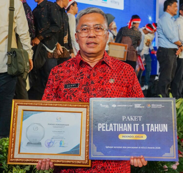 Sabet Anugerah ADLG Awards 2026, Sekda Denny Mulyadi Dinilai Sukses Dirikan Kepemimpinan Digital Berdampak di Kota Bogor