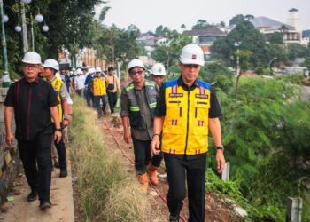 Wali Kota Bogor dan DPRD Tinjau Pembangunan Trase Baru Jalan Saleh Danasasmita