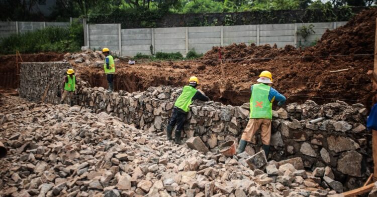 Tinjau Pembangunan GOM Bogor Barat, Dedie Rachim Sebut Progres Tahap I Deviasi Positif 3 Persen